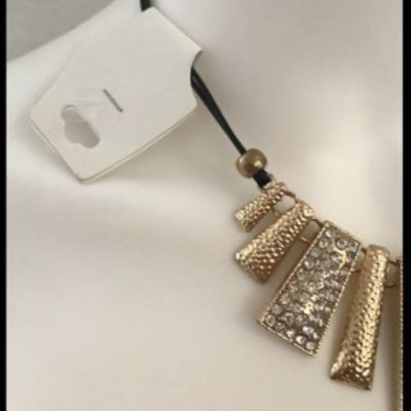 NEW Women's Necklaces Occident Luxury High-end Ladies Black Gold - Picture 6 of 9